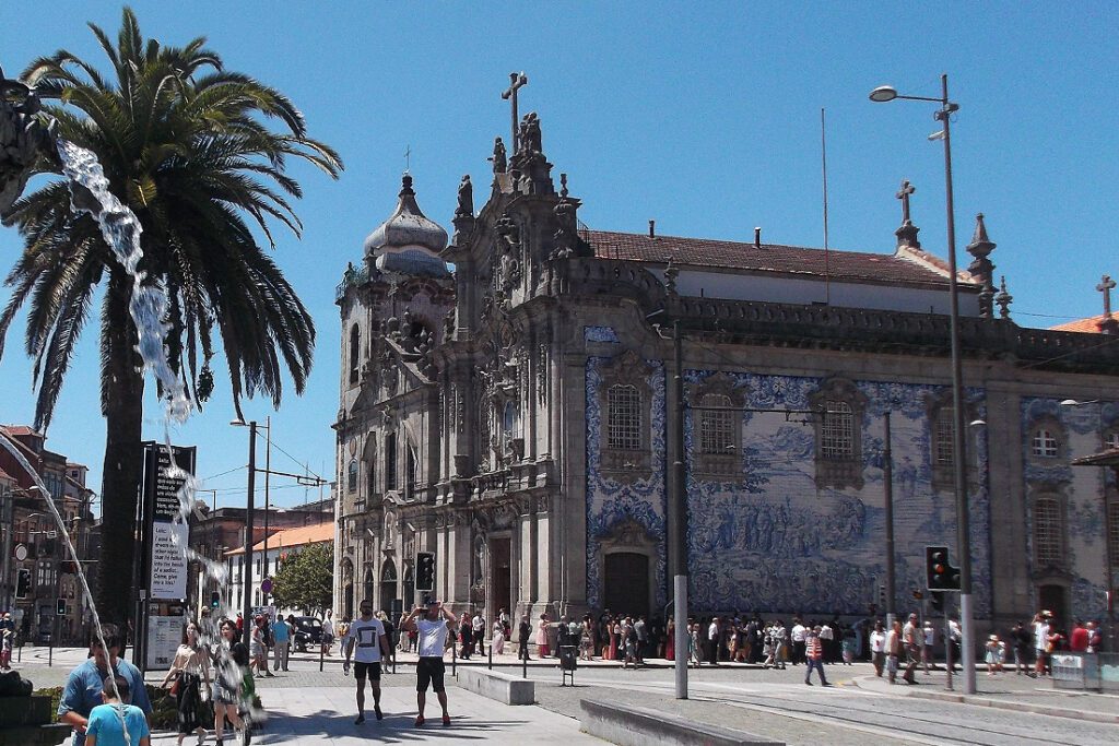 Two Days Porto Tour: Igreja do Carmo 
