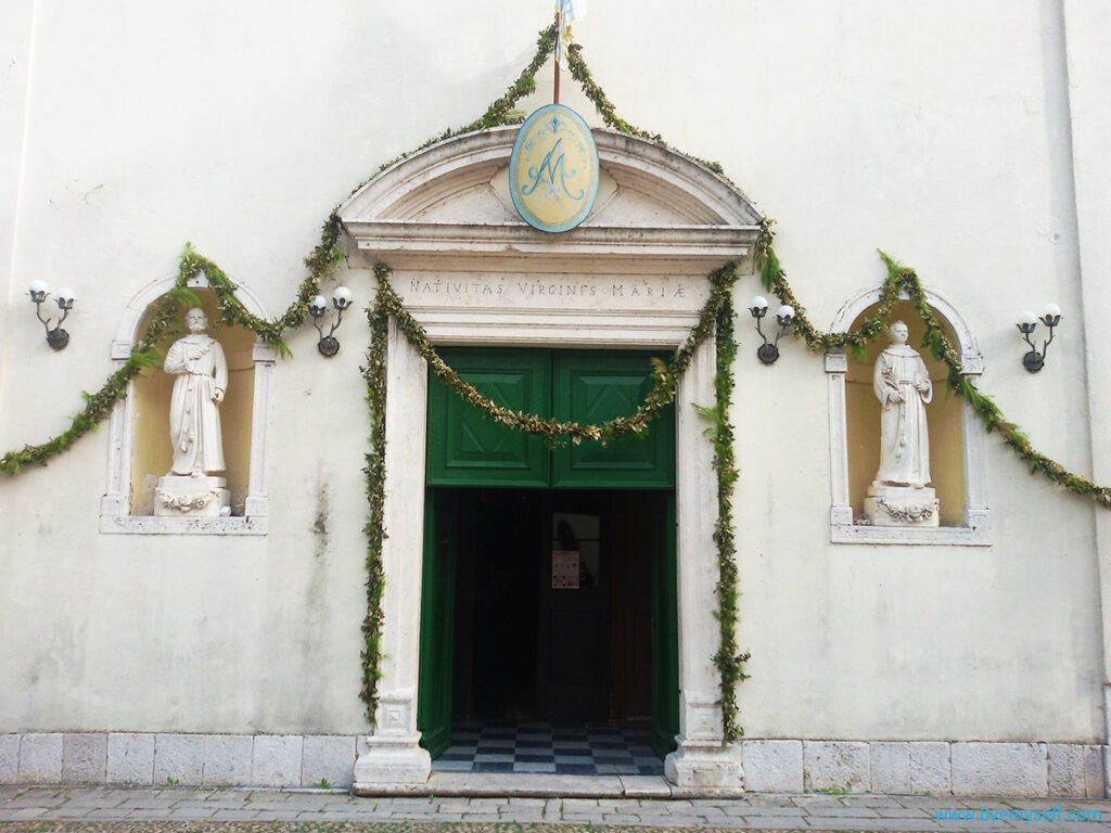 Entrance to the Church of the Blessed Virgin Mary.
