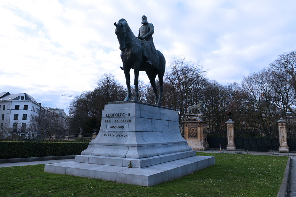 bye:myself - Renata Green - byemyselftravels: Statue of Leopold II at  Brussels