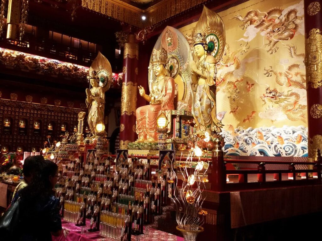 Buddha Tooth Relic Temple