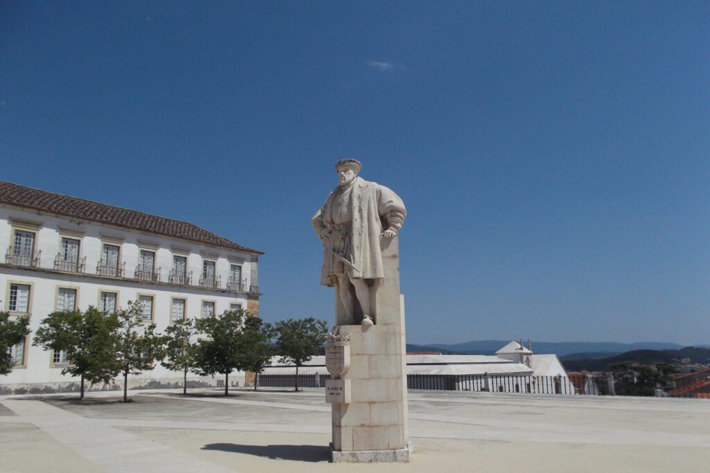 Dom João III overlooking Coimbra's university court.